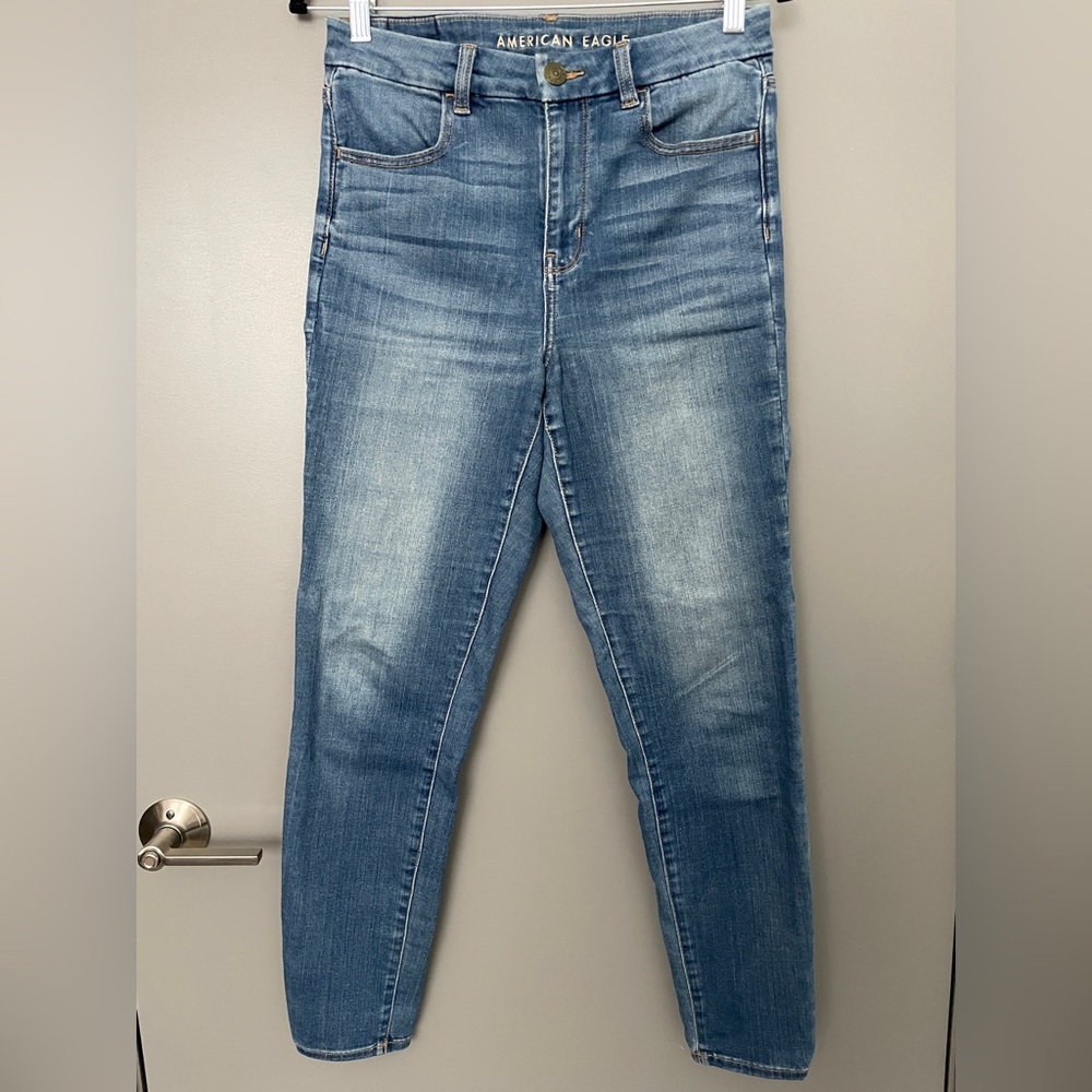 American Eagle Outfitters Light Blue High Rise Jeans